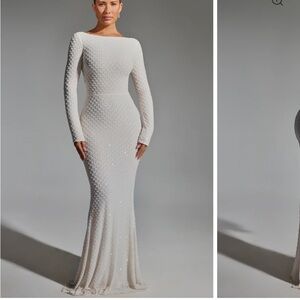 JAILENE
Embellished Open-Back Gown in White